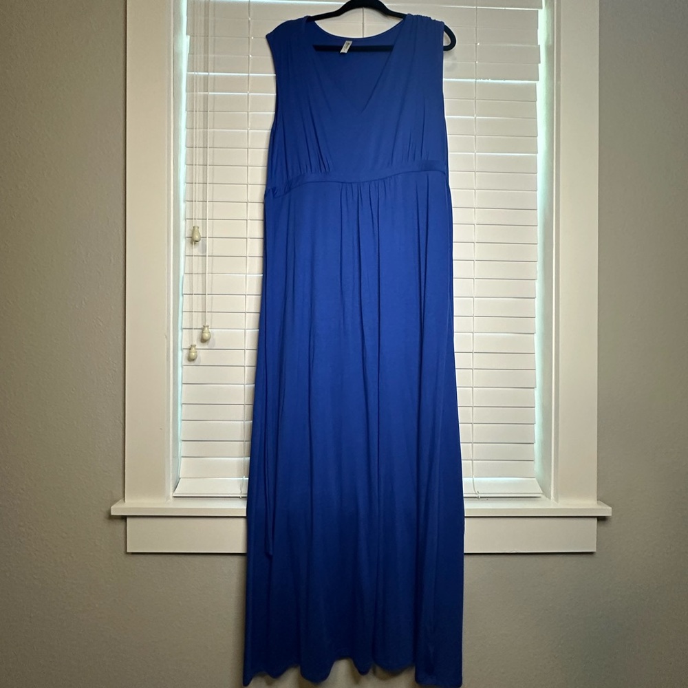TWO(2)Seven7 Sleeveless Maxi Sundress…Size 1X…One Black and One Blue